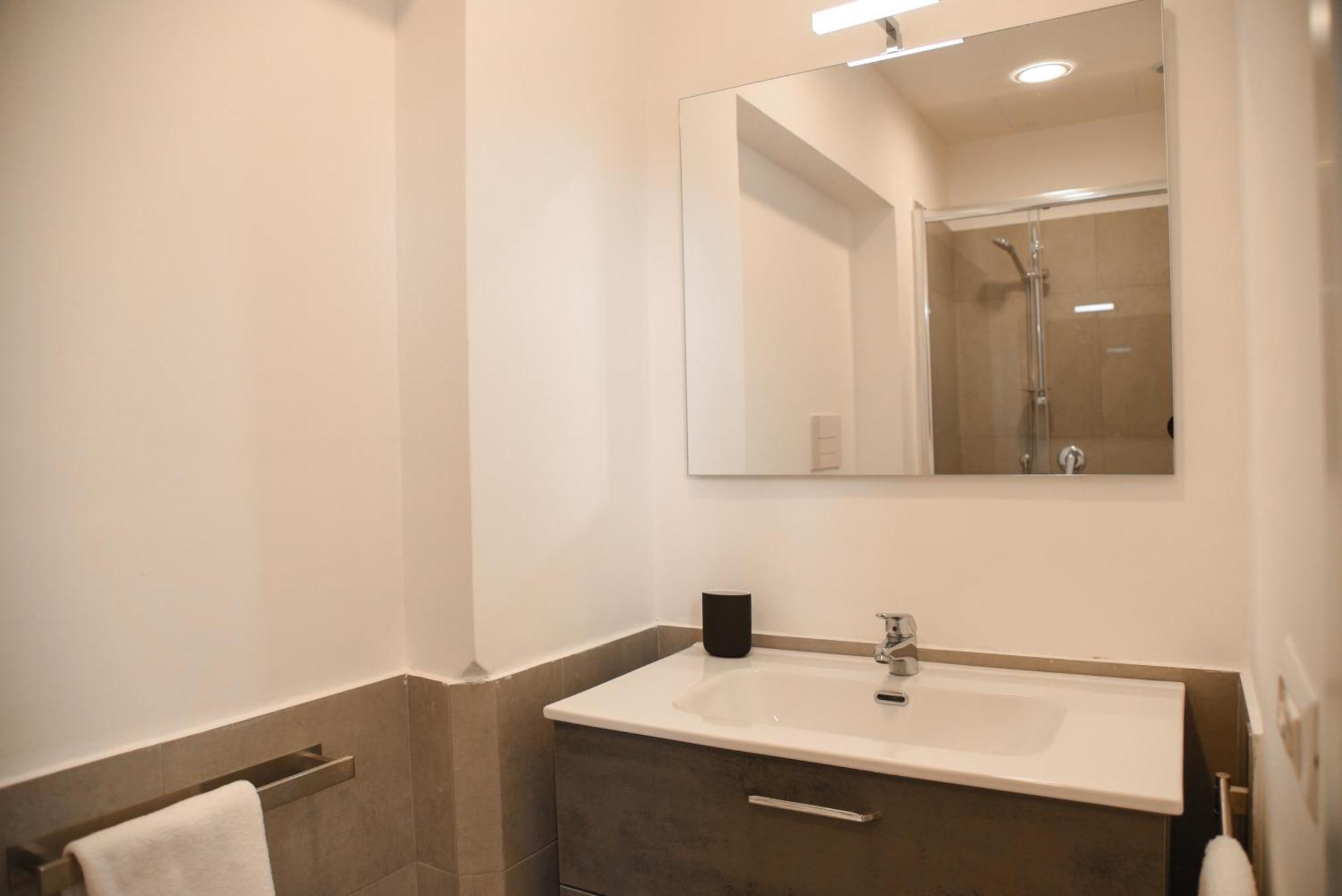 Apartamento Downtown Umberto 74 Nápoles Exterior foto