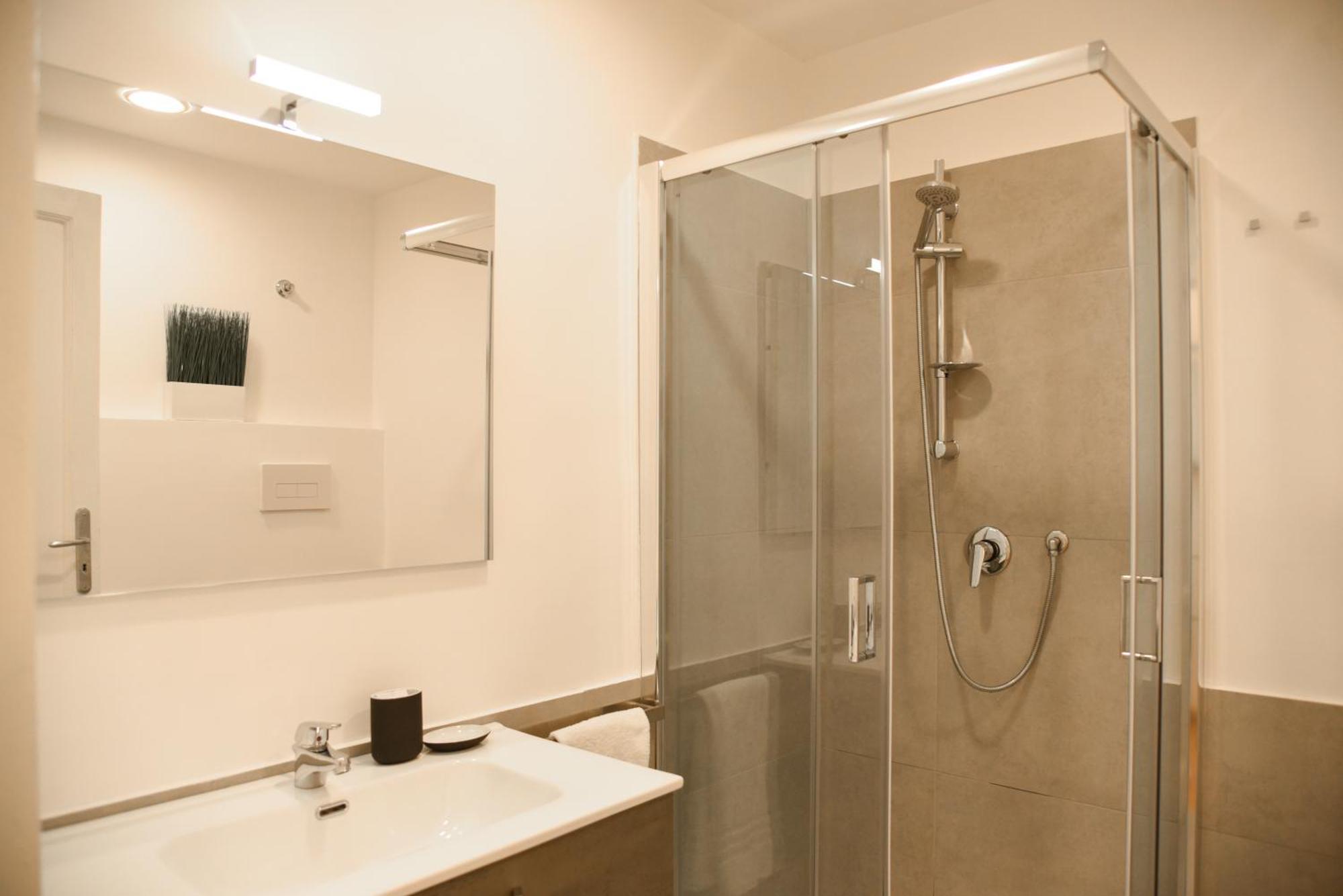 Apartamento Downtown Umberto 74 Nápoles Exterior foto