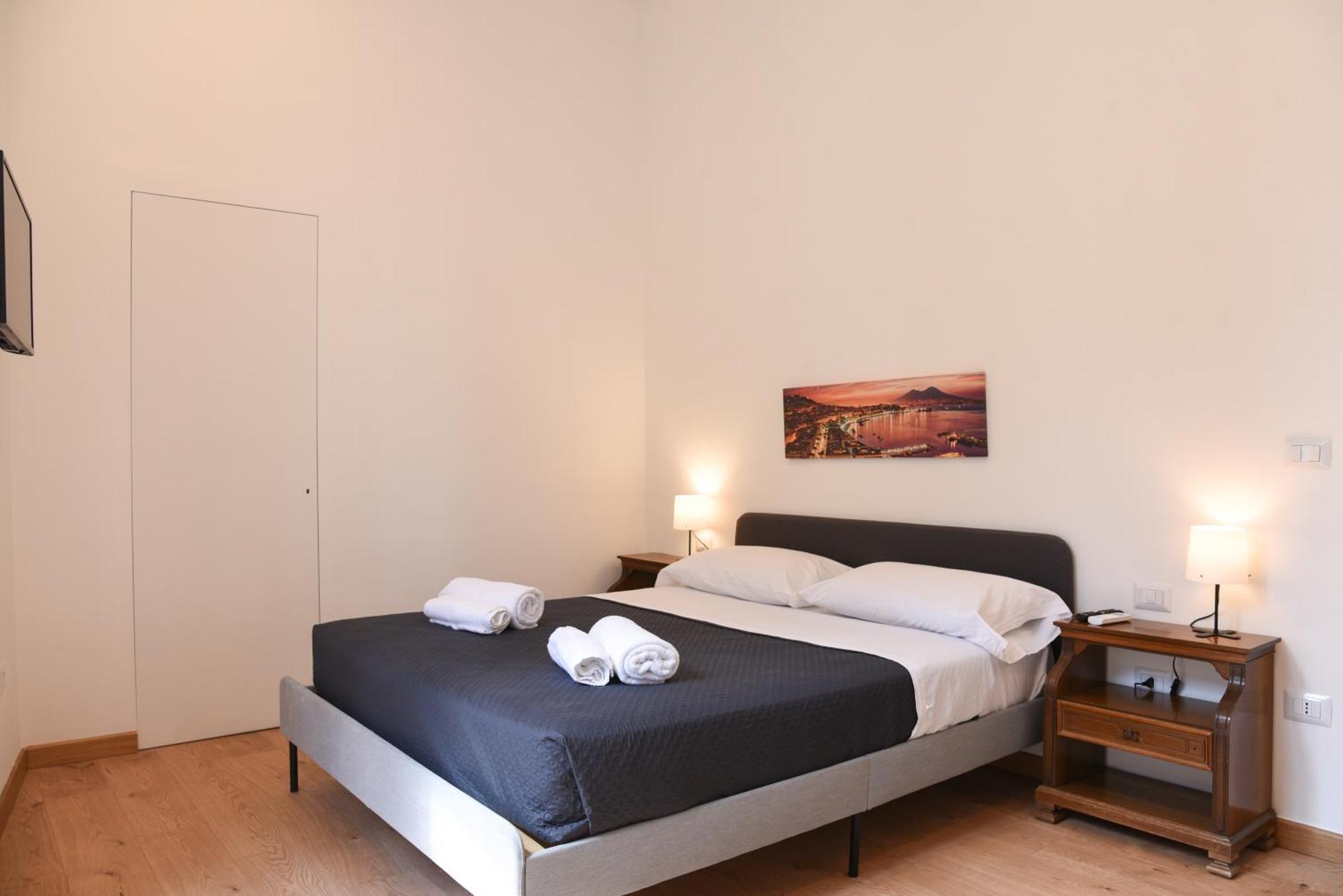 Apartamento Downtown Umberto 74 Nápoles Exterior foto