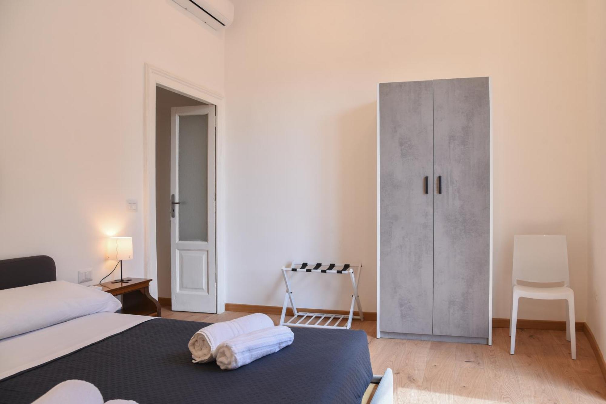 Apartamento Downtown Umberto 74 Nápoles Exterior foto